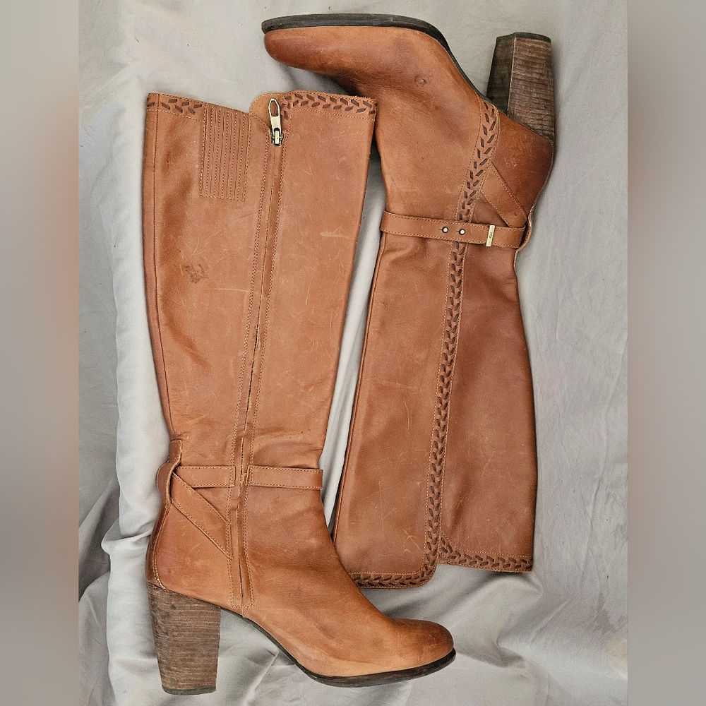 UGG Brown Leather Heeled Boots